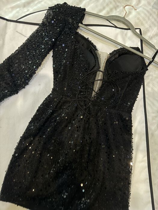 Дизайнерска къса рокля