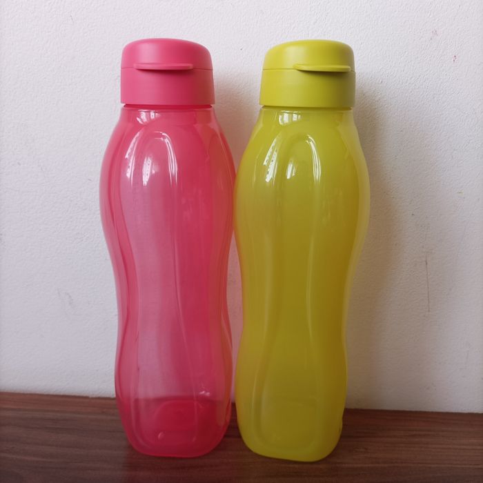 Налични еко бутилки Tupperware с вместимост 500 мл, 750 мл и 1,5 литра