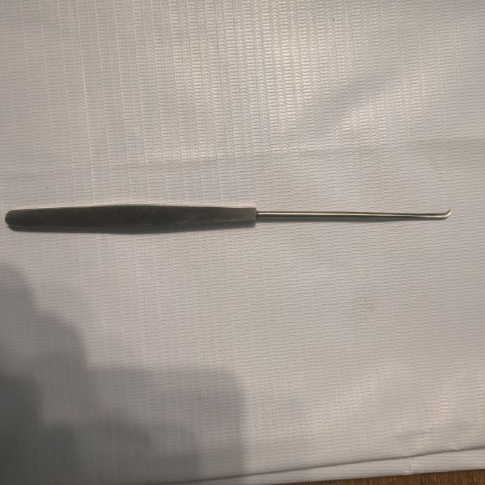 Медицинский инструмент