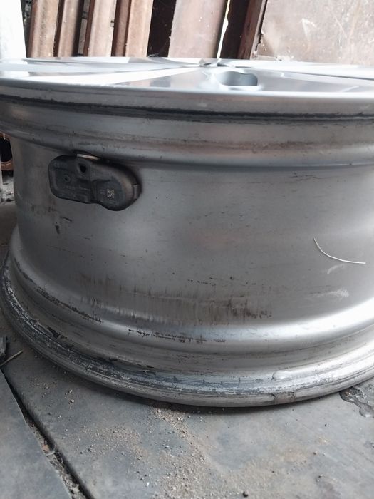 Диски R17 оригинал. На Toyota camri.