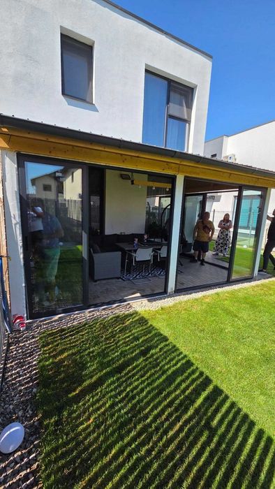 Inchideri balcoane si terase