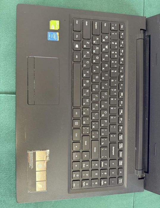 Офисный ноутбук Lenovo