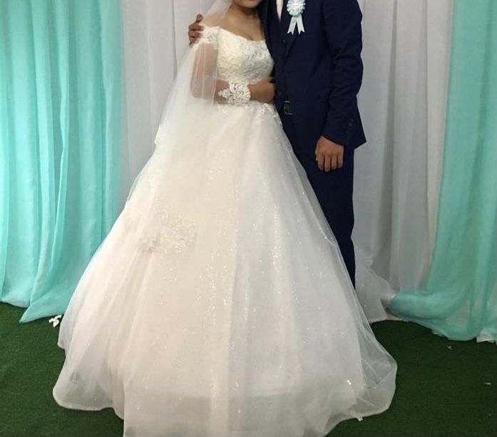 Свадебное платье сатылады 50.000