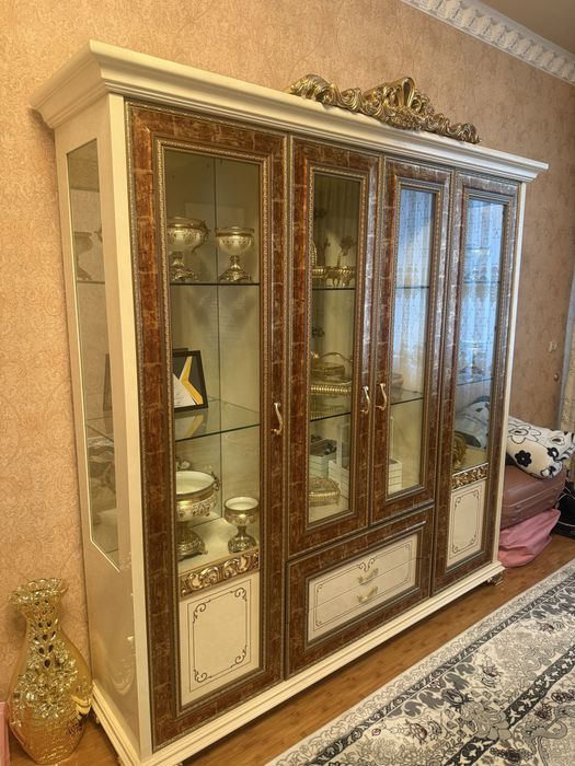 Xitoy Mebel Italyanskiy stil Kamod zal uchun