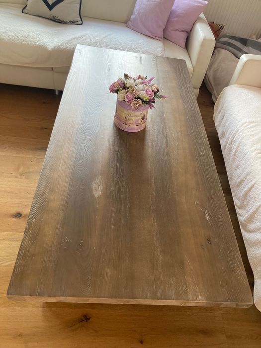 Masă living lemn masiv