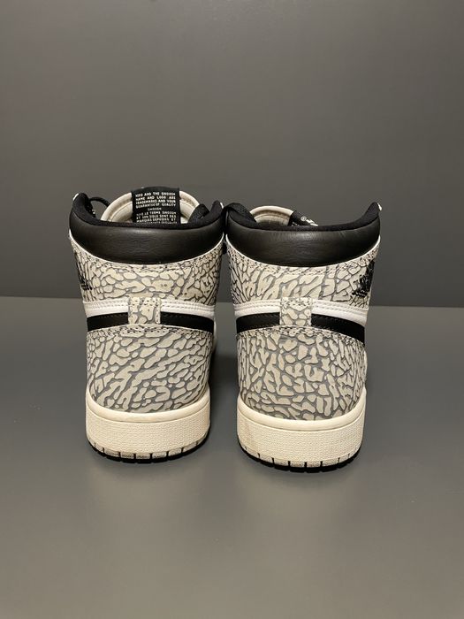 Кроссовки Nike Air Jordan 1