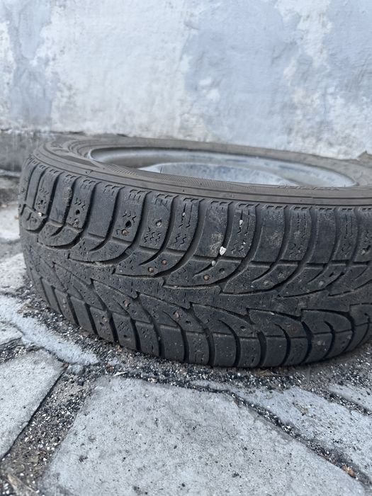 Продам резину 185/60R14