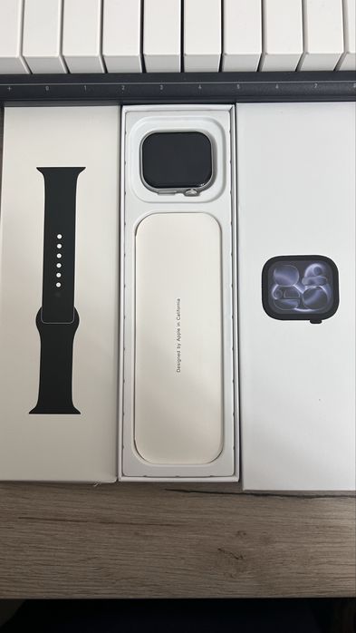 Продаю apple watch 11