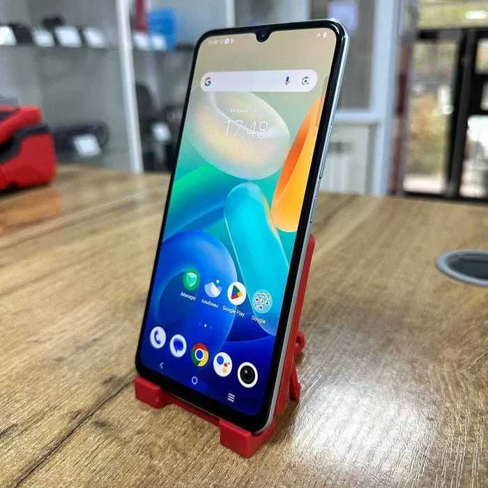 С32 / Сотовый телефон Vivo Y55 128GB / sk151368