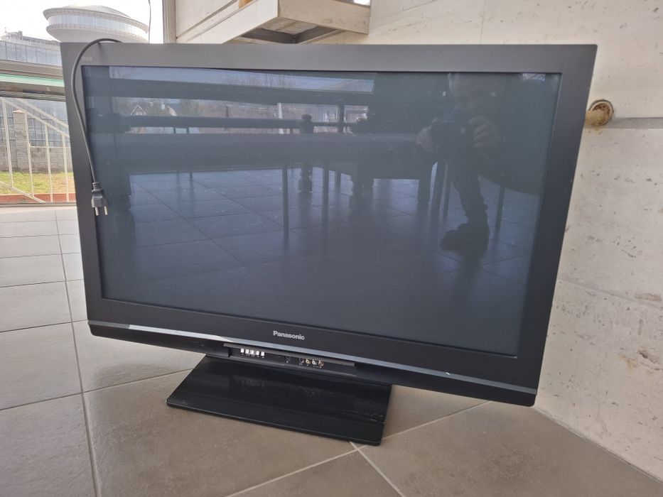 Продам телевизор Панасоник,плазменный, Viera,к,