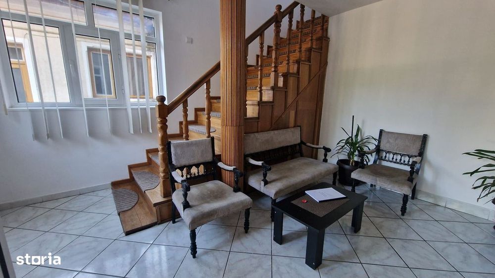 Casa De Vanzare