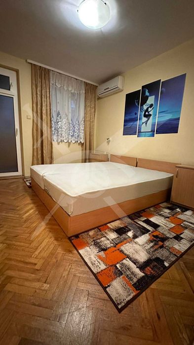 Дава се под наем Тристаен апартамент в Варна, Център - 100 кв.м за 650 € - Снимка #5