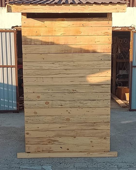 Продам уличный туалет