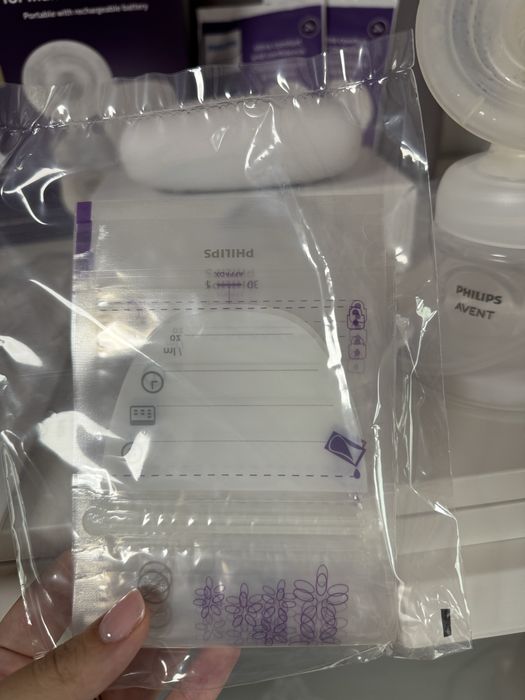 Philips avent електрическа помпа premium модел + подарък
