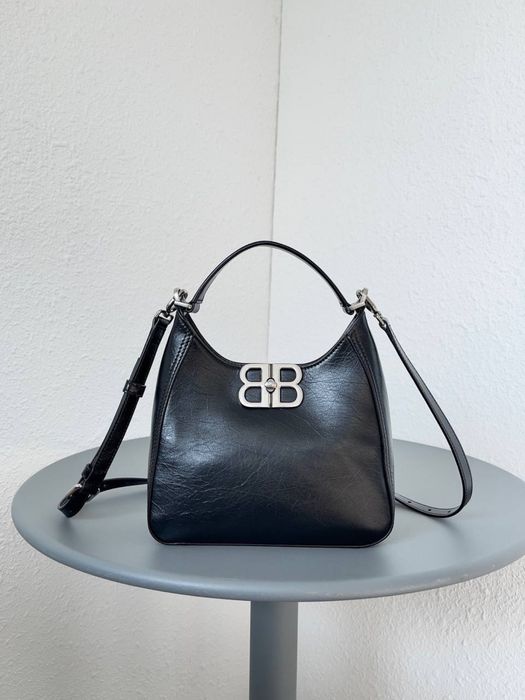 Geanta Balenciaga BB Soft Hobo