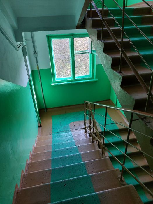 Продам 1к кв Караван