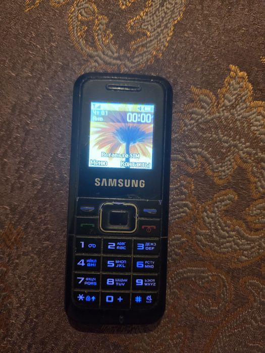 Samsung e1070 на связь
