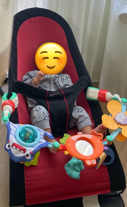 Бебешки Щезлонг/люлка baby bjorn