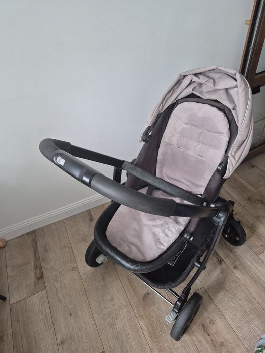 Коляска Graco Evо