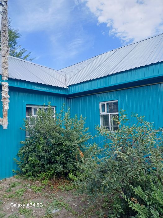 Благоустроеный дом 4х ком.с газом