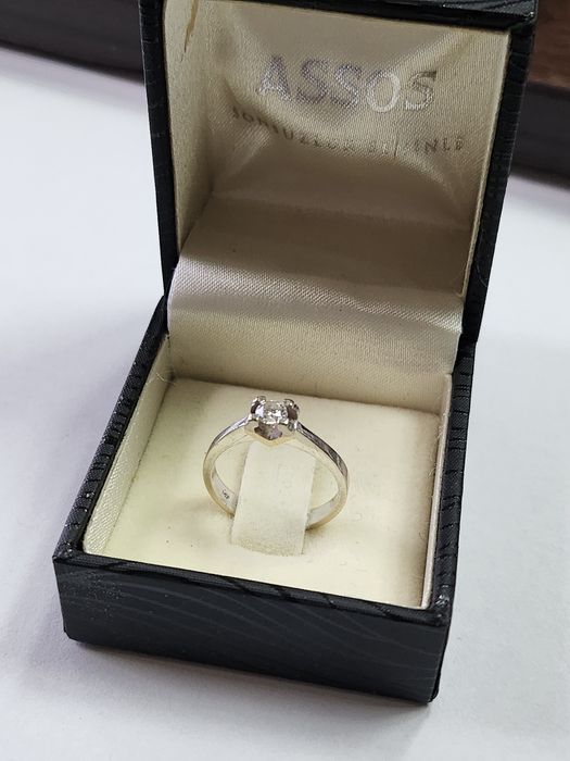 Годежен пръстен. Нов. Бяло злато 0.21ct/ 2.47 гр 14к