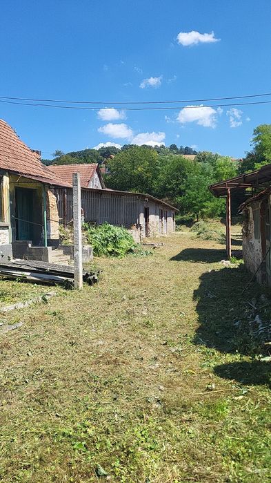 Vand casa in satul Raplotel comuna Raportul Mare!