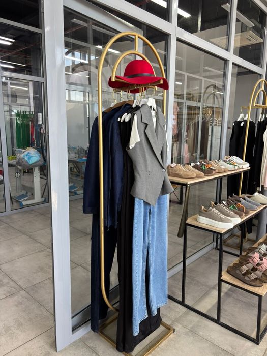 Рейлы, оборудование в бутик