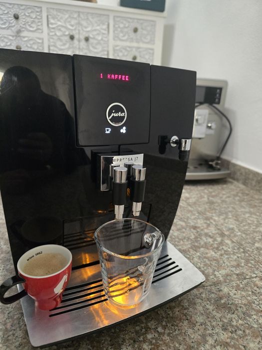 Кафемашина Jura J7
