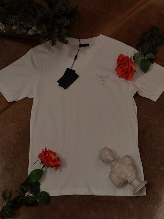 Off White,Dior,Prada,Polo ralph lauren,Amiri,Moncler,Hermes и Fendi тениски