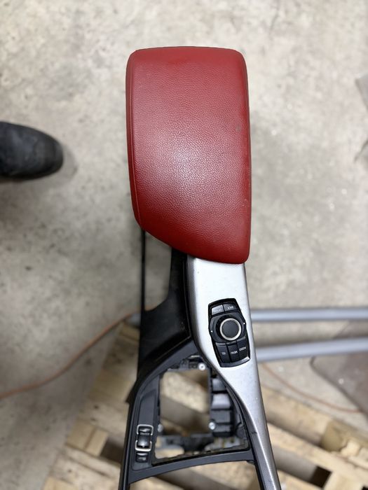 Червен рекаро салон BMW F20 135i