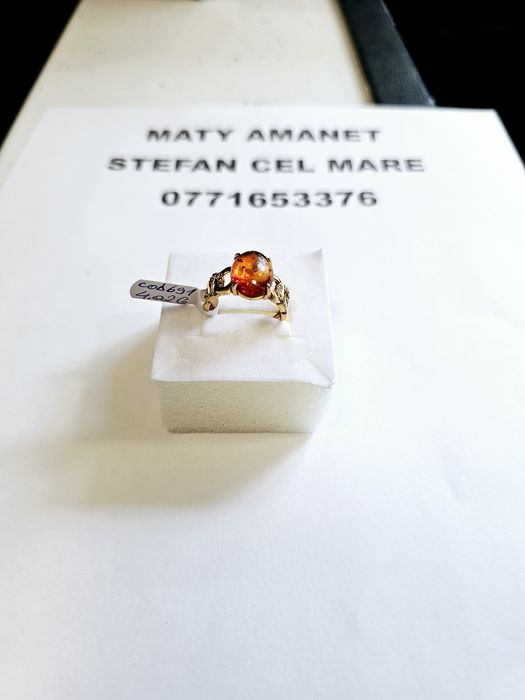 Vand inel din aur 18 k cu piatra  chihlibar cod 691