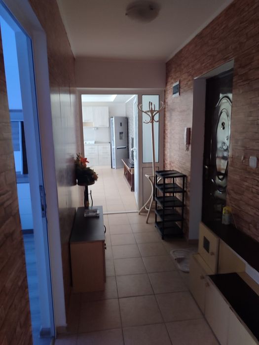 Дава се под наем Тристаен апартамент в Асеновград - 90 кв.м за 398.82 € - Снимка #4