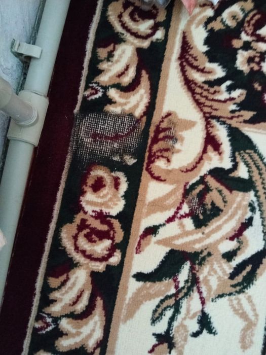 Продам ковер, зеркало, полка для обуви