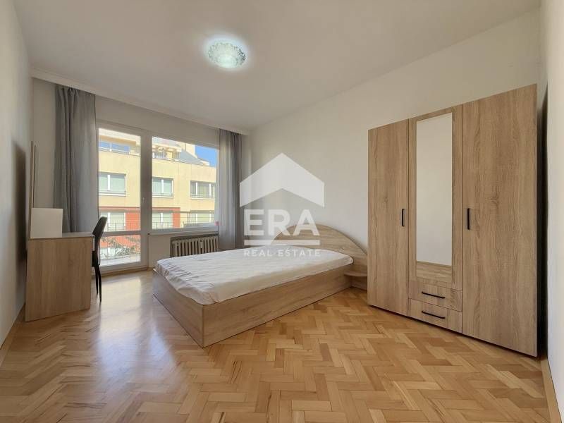 Продава се Тристаен апартамент в София, Гео Милев - 82 кв.м за 3903 €/кв.м - Снимка #9