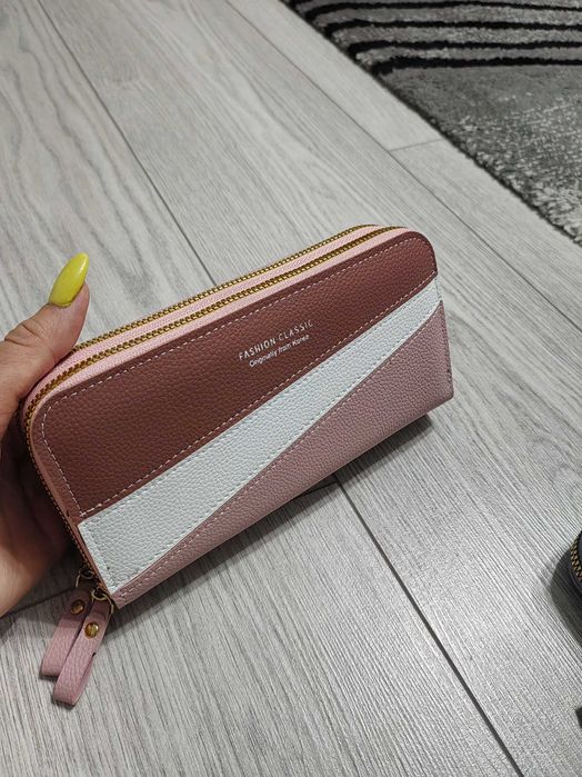 Стилни дамски портмонета-мини чантичка.