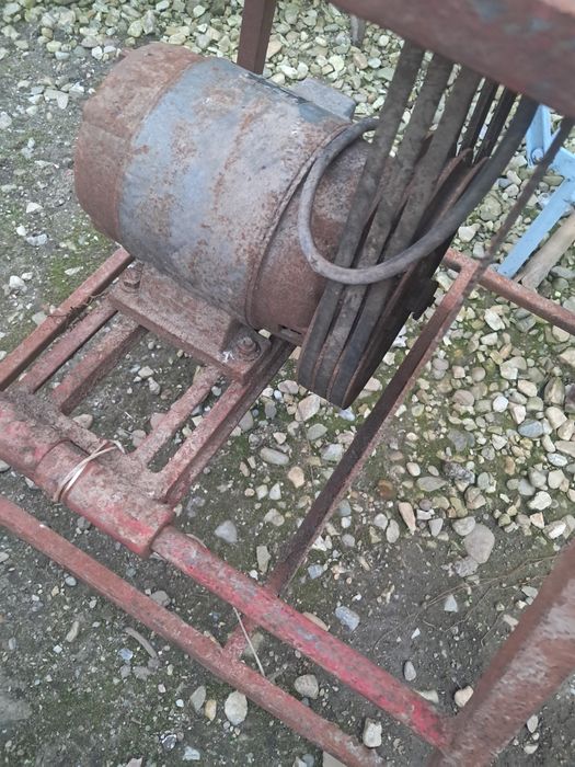 Moară  cereale..