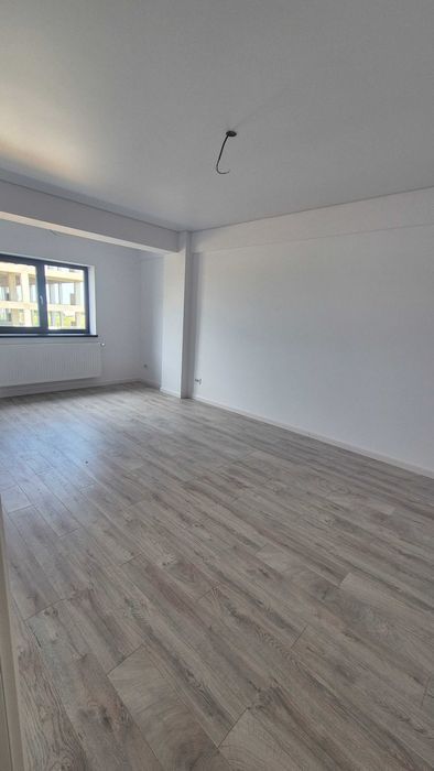 De vânzare apartament cu 2 camere , nou , cartier Alfa Park Residence