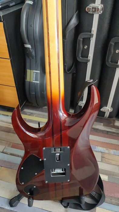 Японска китара Ibanez RGT 320Z