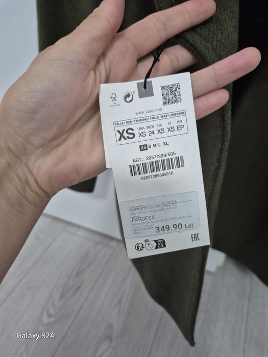 Palton Zara Marime XS