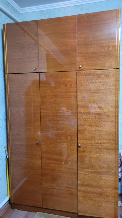 Спальный гарнитур