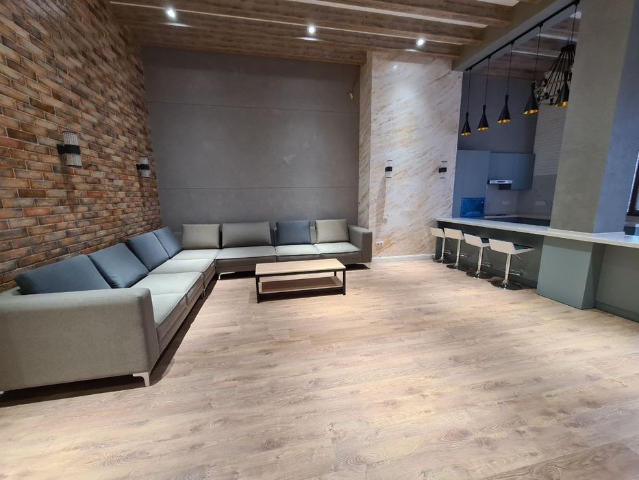 ЖК "Dream house" двухуровневая 5/9-10/10 (317м2) с арендатором