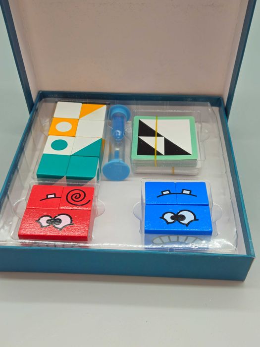 Нова! Логическа игра с кубчета и карти Geometric Fun Cube – (2в1), 3+