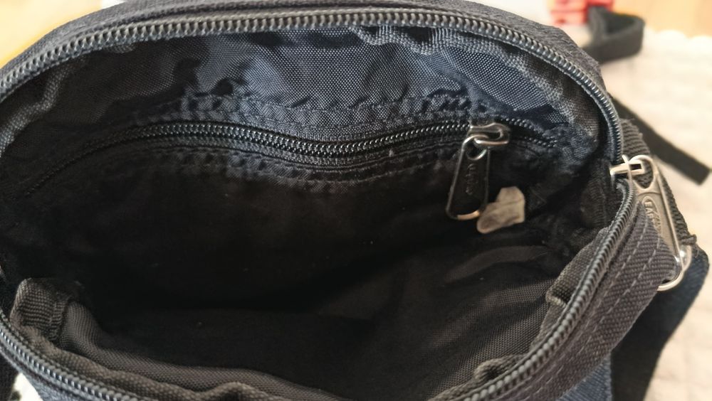 Дамски чанта FatFace и Чанта Eastpak The One