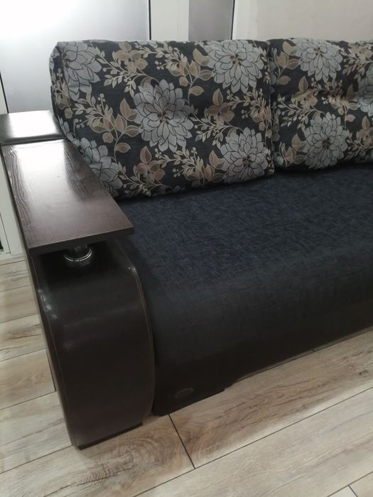 Продаётся диван...