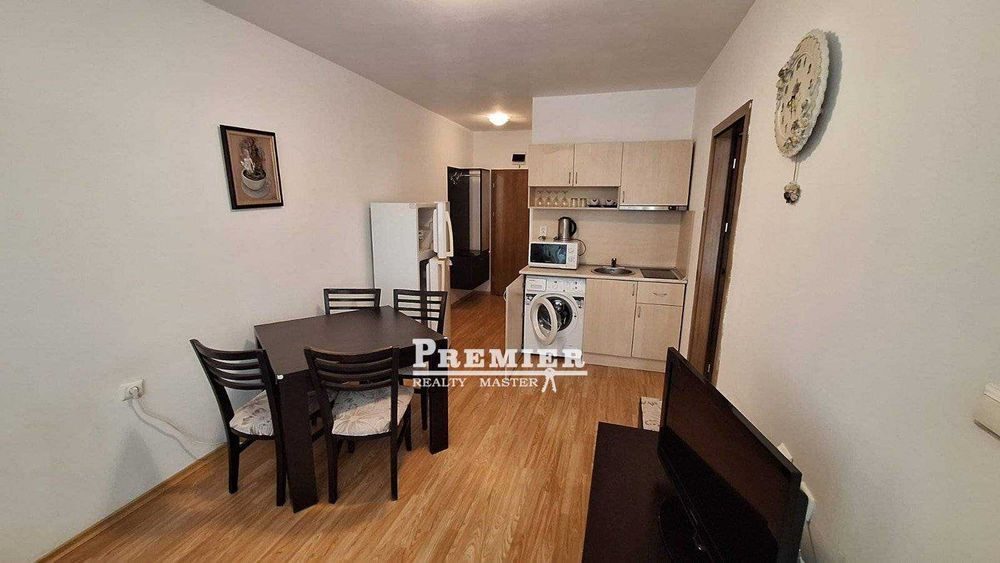 Продава се Двустаен апартамент в к.к. Слънчев бряг - 51 кв.м за 715 €/кв.м - Снимка #5