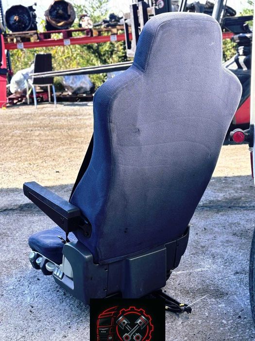 Scaun șofer albastru MAN functional cu garantie 3 luni