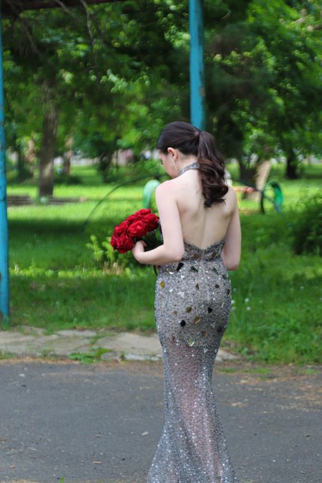 Елегантна бална рокля – почти нова!