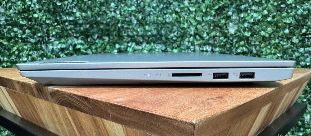 Laptop Lenovo IdeaPad 5, AMD Ryzen 5 ,16GB DDR4,512GB SSD,GPU AMD 4GB