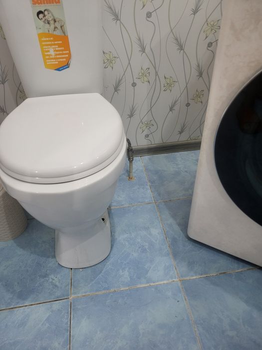 Унитаз без крышки на бачок