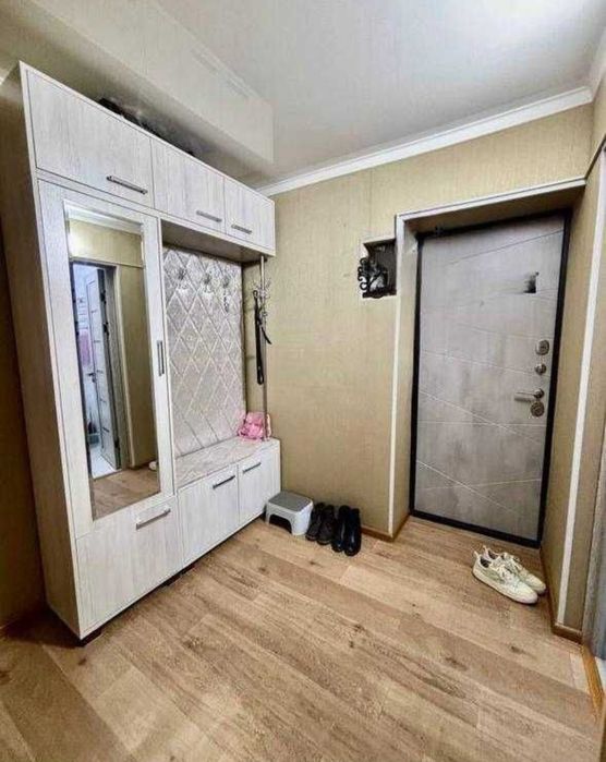 Продается квартира Ялангач,  Чимган, Локомотив 3/2/4